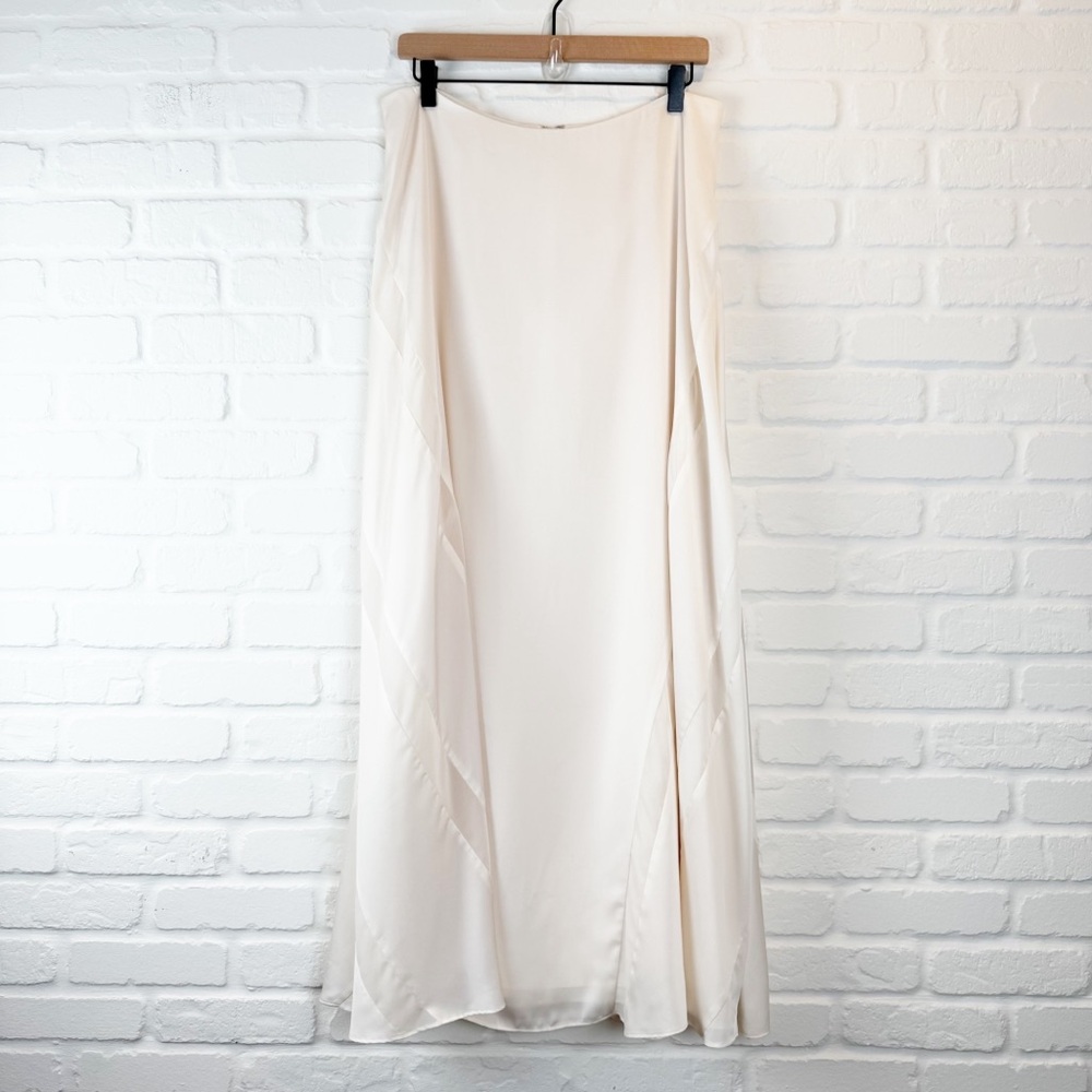 Ann Taylor Kate Hudson Entrance Skirt Ivory A-line Maxi Satin NWT Size 10